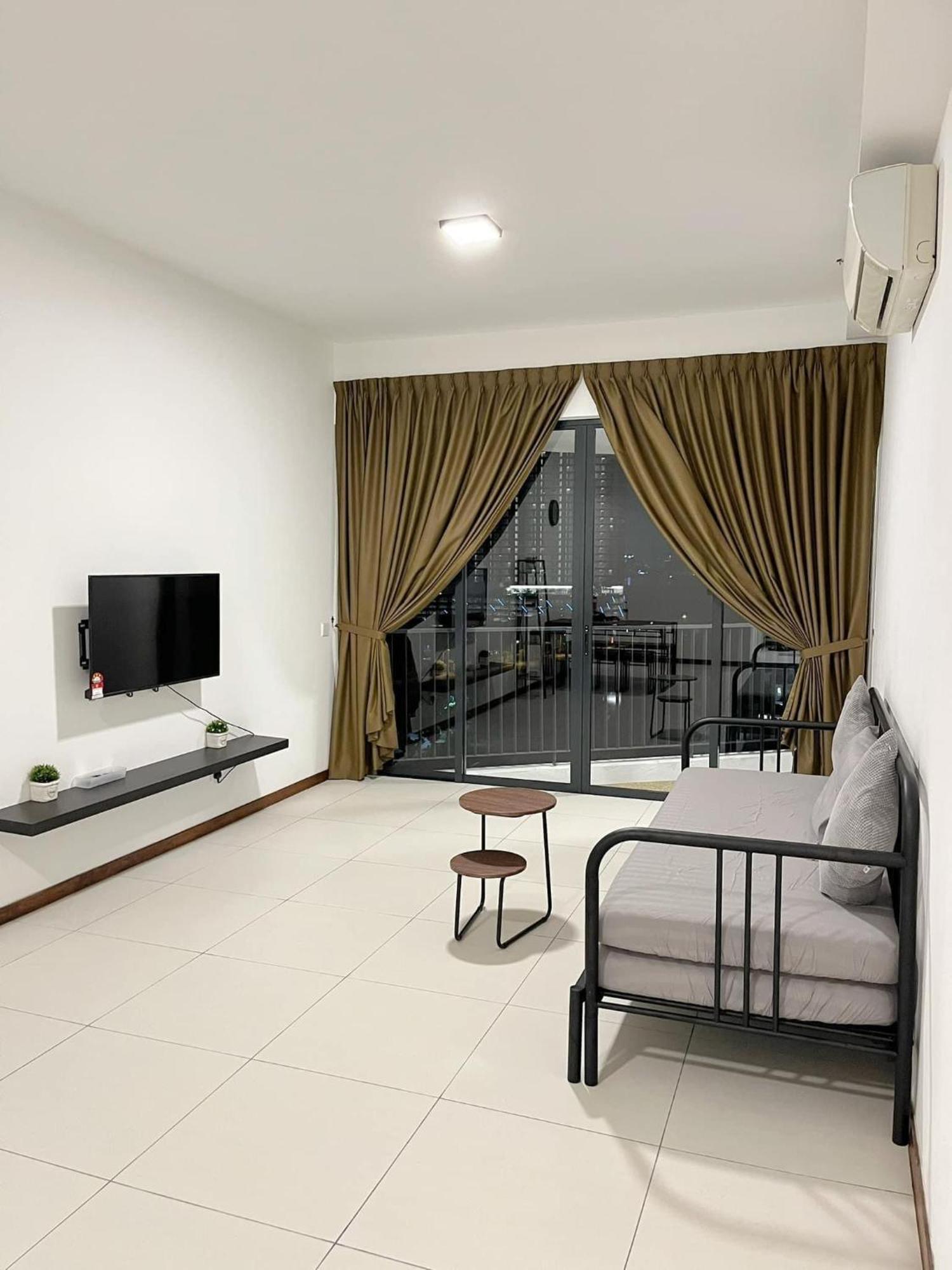 The Landmark Comfort Relax Spacious Sea View By Iz Tanjung Tokong 外观 照片