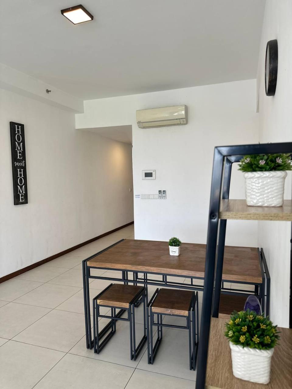 The Landmark Comfort Relax Spacious Sea View By Iz Tanjung Tokong 外观 照片